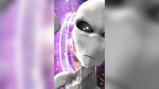 You wannuh meet an Alien?