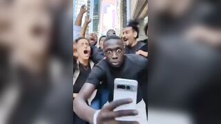How to Amuse American Citizen Stalk-Prone Idiots