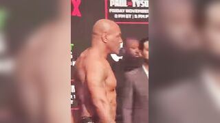 Who don root fuh, Jake Paul or Mike Tyson