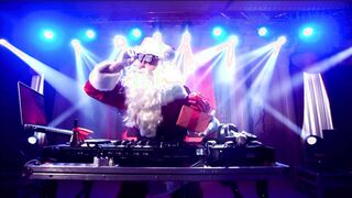 Santa is Coming — Stateless Warrior