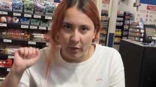 Supermarket Stalker Cockroaches
